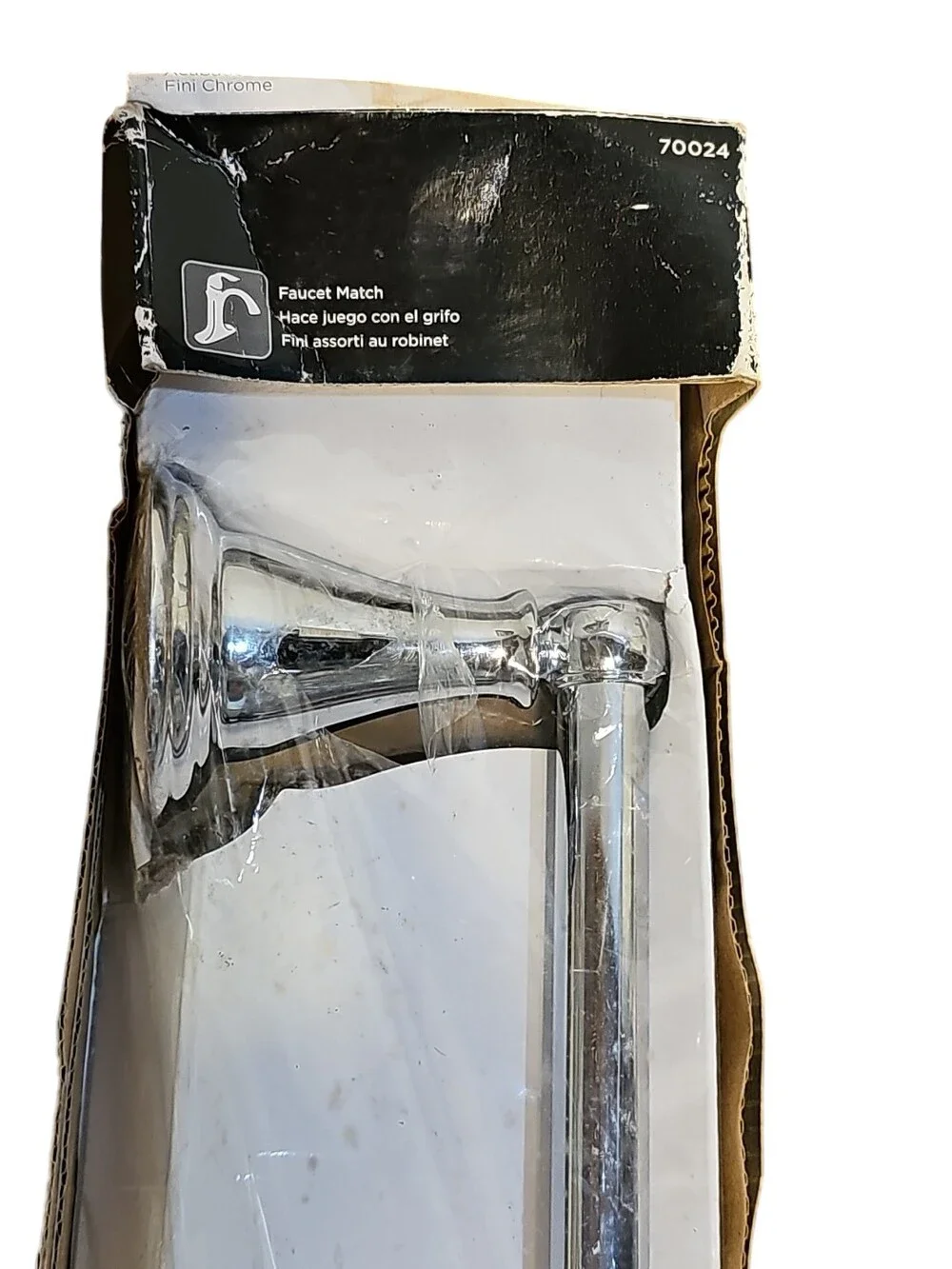 Delta 70024 Chrome Windemere 24
